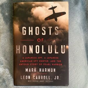 {Ghosts of Honolulu} NEW